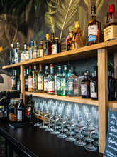 Lade das Bild in den Galerie-Viewer, BRUSH LETTERING & COCKTAILS IM CAFÈ MALEA